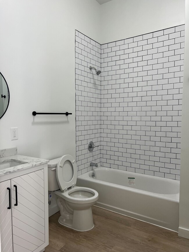 Photo - 191 Ashburton Ave