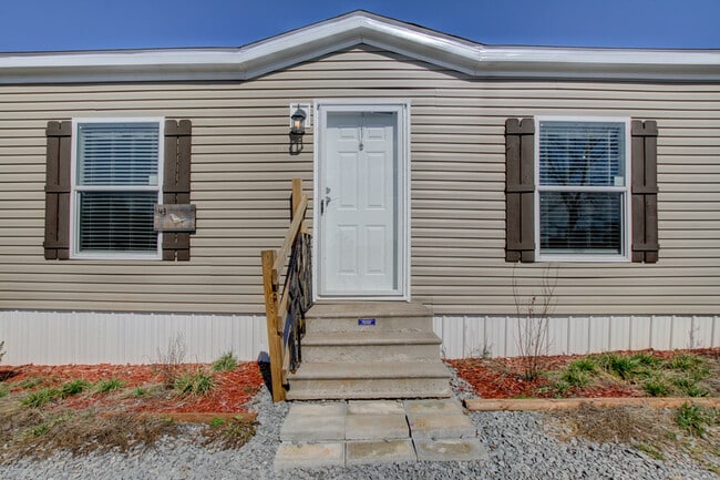 Photo - 5233 Clarksville Rd