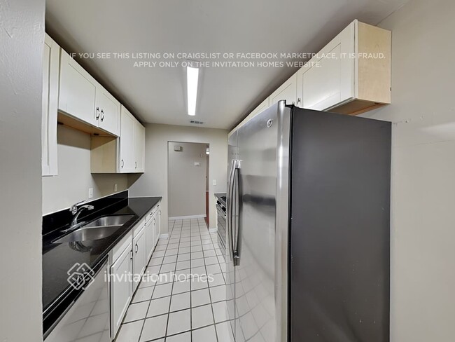 Photo - 808 65th Ave W