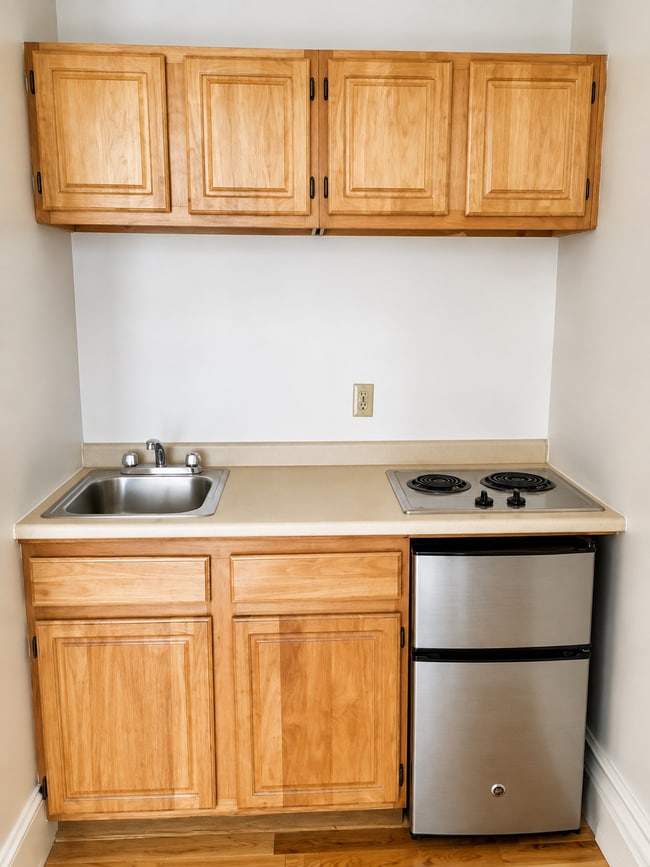 415 Beacon St Unidad 1