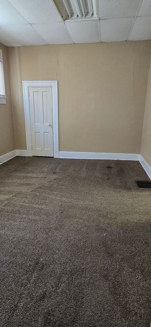 Photo - 905 W Charles St Unit Apt. #B