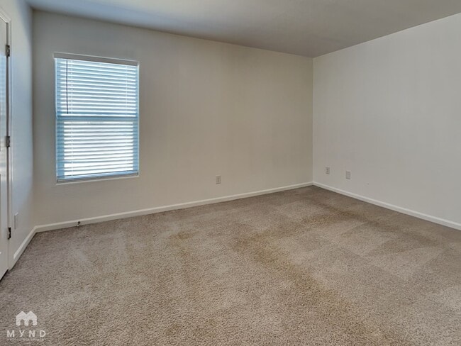 Photo - 9346 W Raven Dr