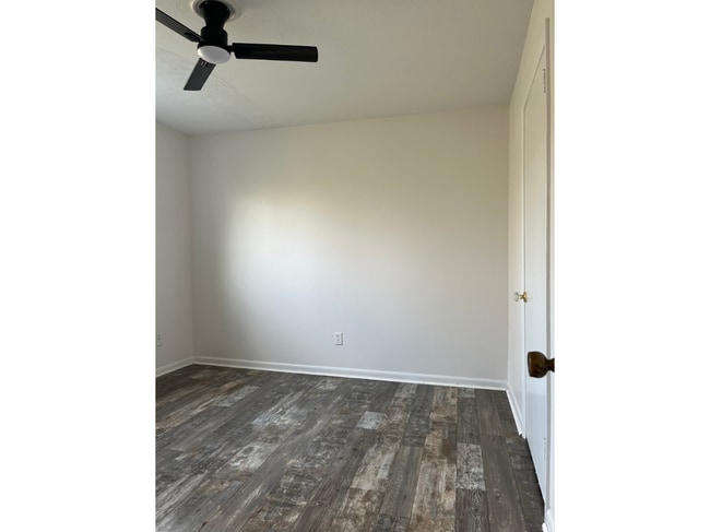 Photo - 141 Hendricks Blvd Unit 3