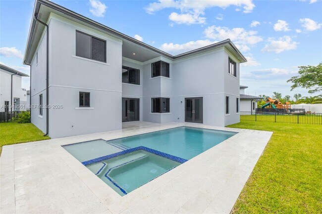 Photo - 19749 NE 16th Pl