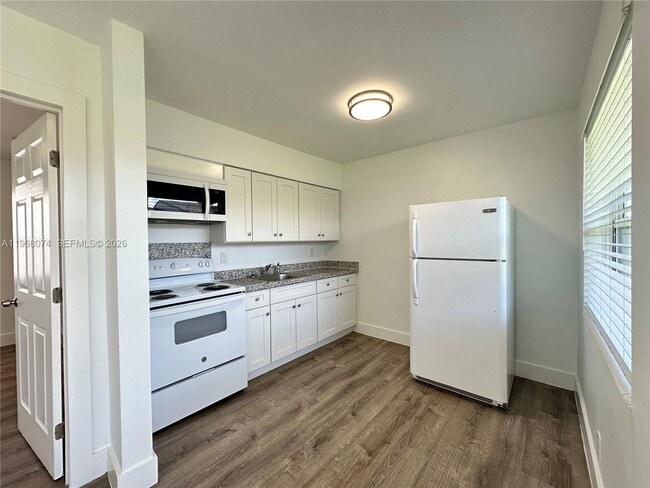 Photo - 2309 Madison St Unit 2