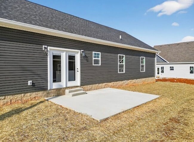 Photo - 104 Joiner Ave