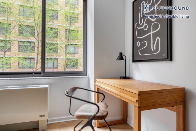 Photo - 535 W 23rd St Unidad FL4-ID1480