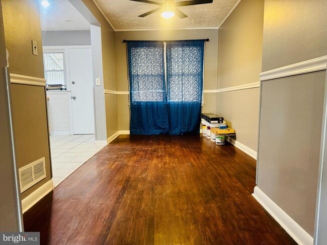 Photo - 2111 Vailthorn Rd