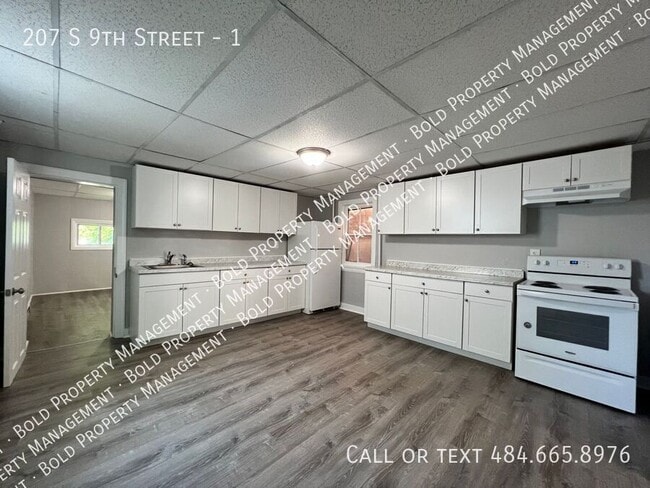 Photo - 207 S 9th St Unit 1
