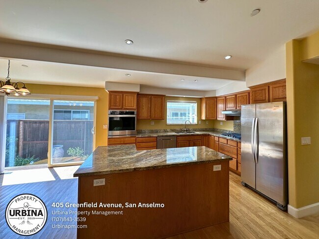 Photo - Stylish Single Story Living in the Heart o...