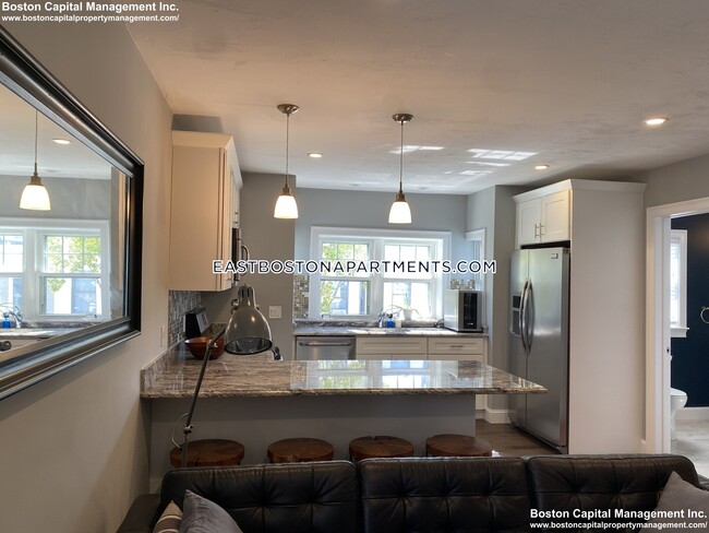 Photo - 266 Lexington St Apartamento Unidad 2