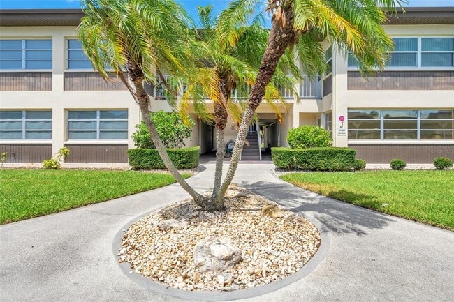 Photo - 4743 Jasper Dr Unit 204