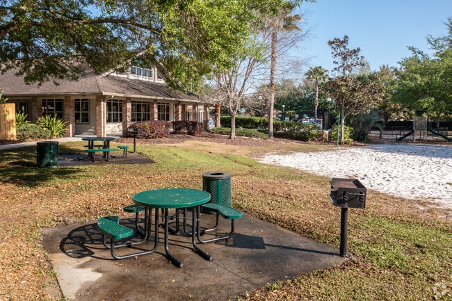 Raintree Apartments