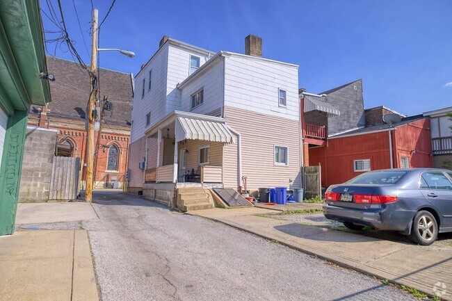 Building Photo - 312 Pearl St Unit 2 Rental