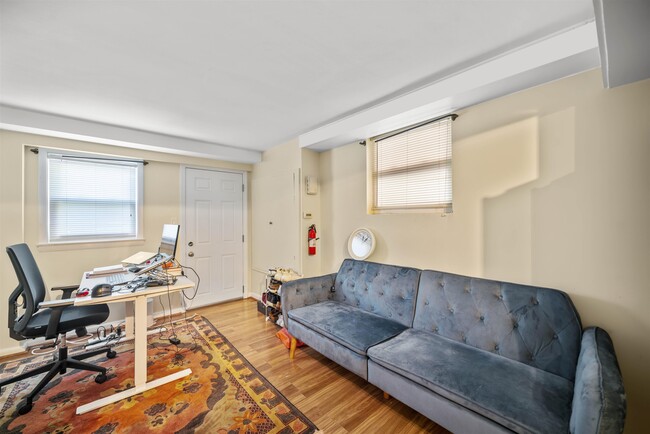 Photo - 40 Hauxhurst Ave Unit 1