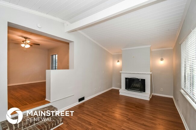 Photo - 1220 Adrian Ct