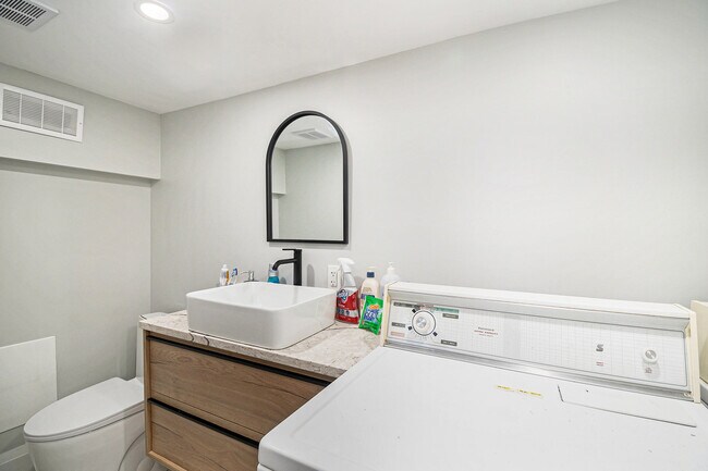 Photo - 13 Pinehurst Av