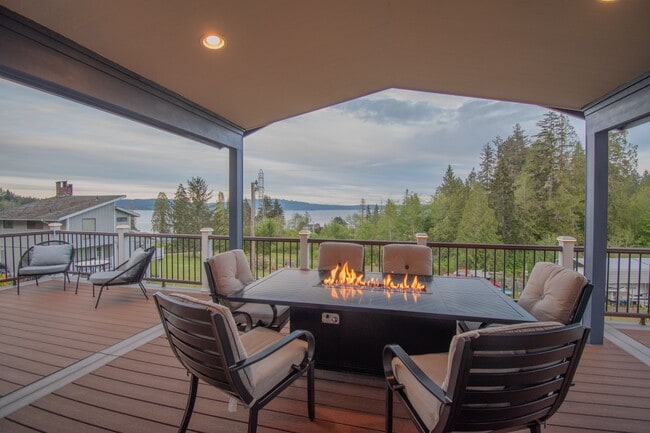 Building Photo - 161 N Harvey Terrace Dr