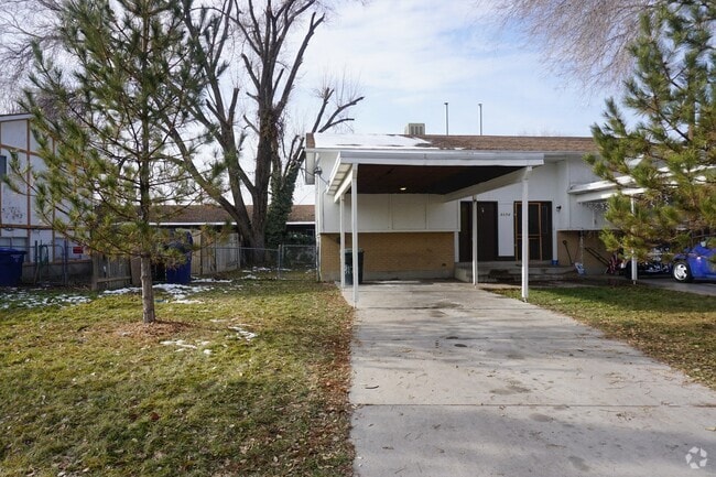 Building Photo - 3172 S 1855 W Unit #B Rental