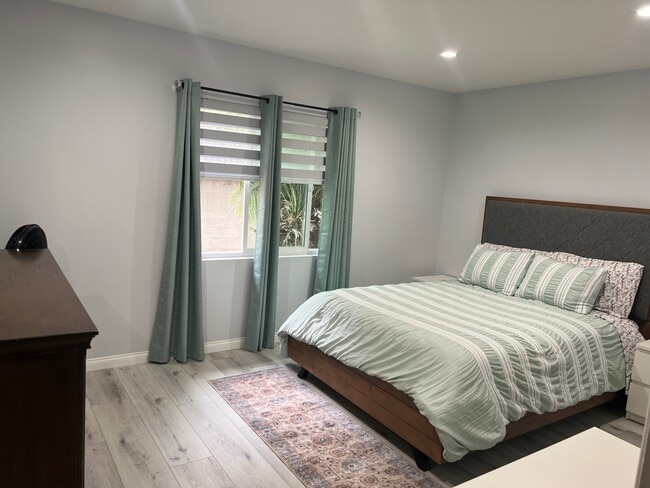 Photo - 1928 18th St Unit A