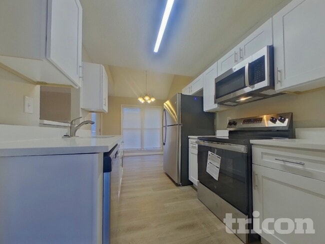 Photo - 4901 Martin Farms Rd