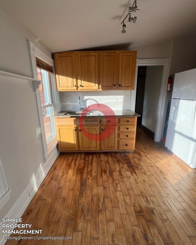 266 Walnut St Unit 2