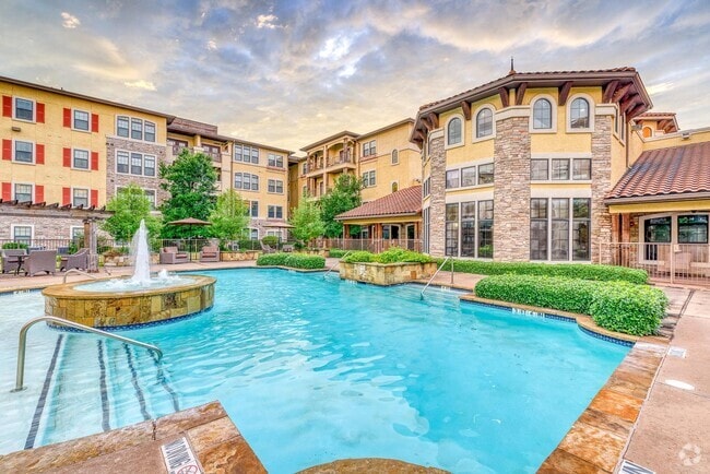 Building Photo - Aventine at Kessler Rental
