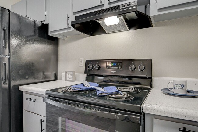 Cameron Apartments For Rent in Las Vegas - Cameron Apartments