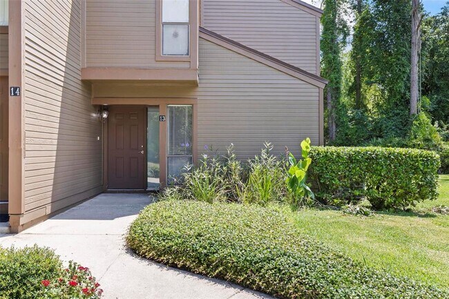 Photo - 13 Sherbury Ct