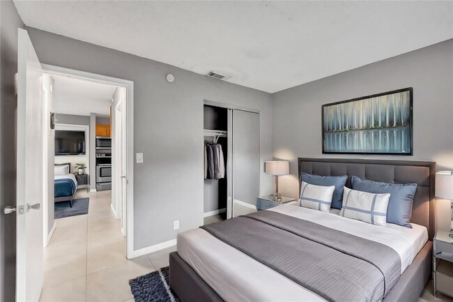 Photo - 5186 NE 6th Ave Unidad 719