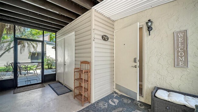 712 White Pine Tree Rd Unit 77
