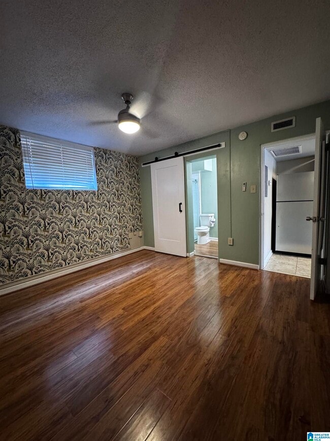 66 Rhodes Cir S