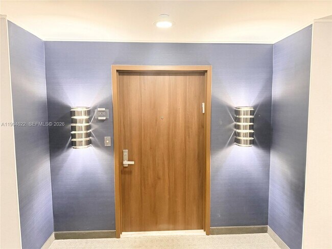 10155 Collins Ave Unit 906