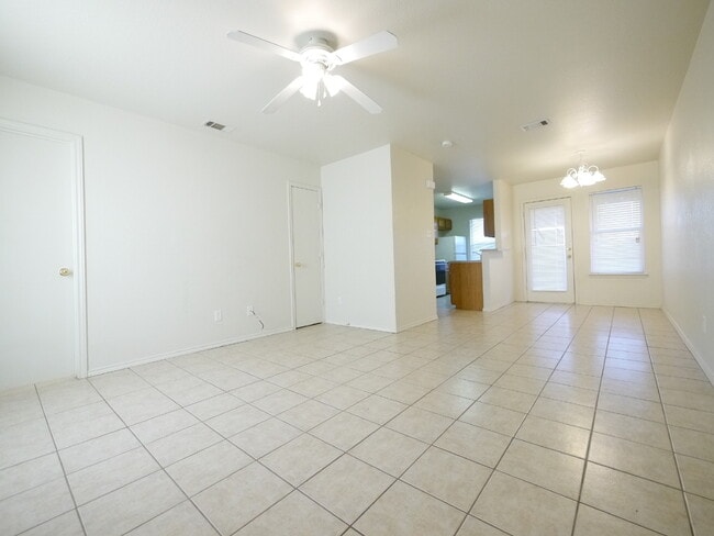 Photo - 1621 Inca Dr