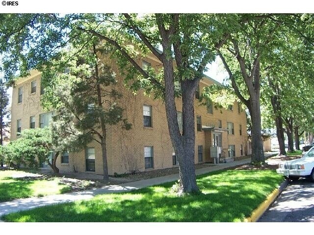 Photo - 400 W Kiowa Ave Apartments