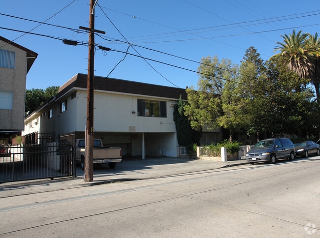 5555 Klump Ave