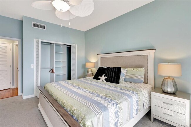 Photo - 150 SE Four Winds Dr Unit B303