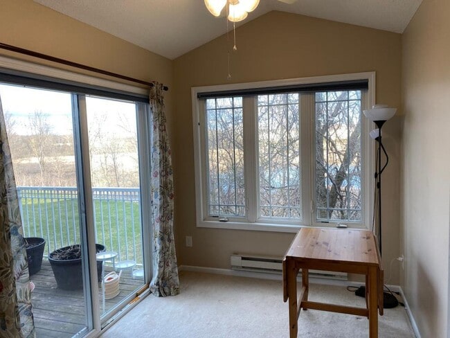 Photo - 5030 Archer Ln N