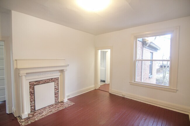 Photo - 299 West St Unit 2