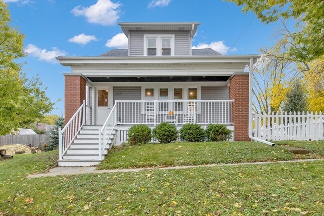 Photo - 3124 S Ellen St