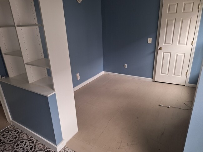 Photo - 517 W Shiawassee St