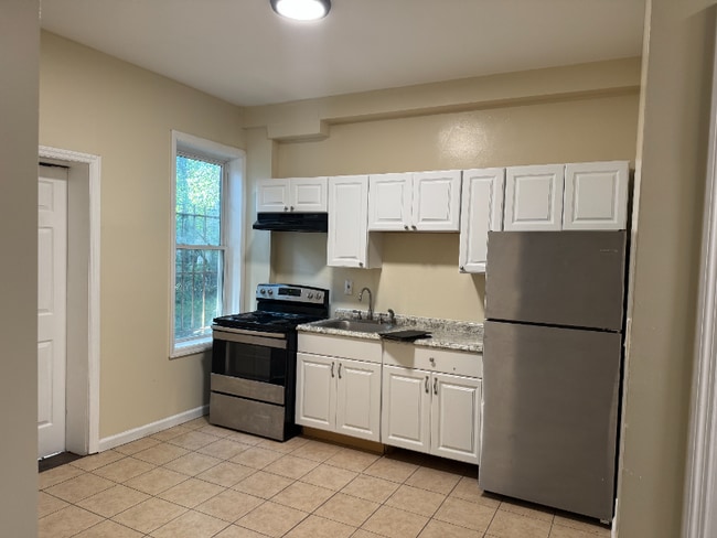 Photo - 113 S 11th St Unidad Apartment 1