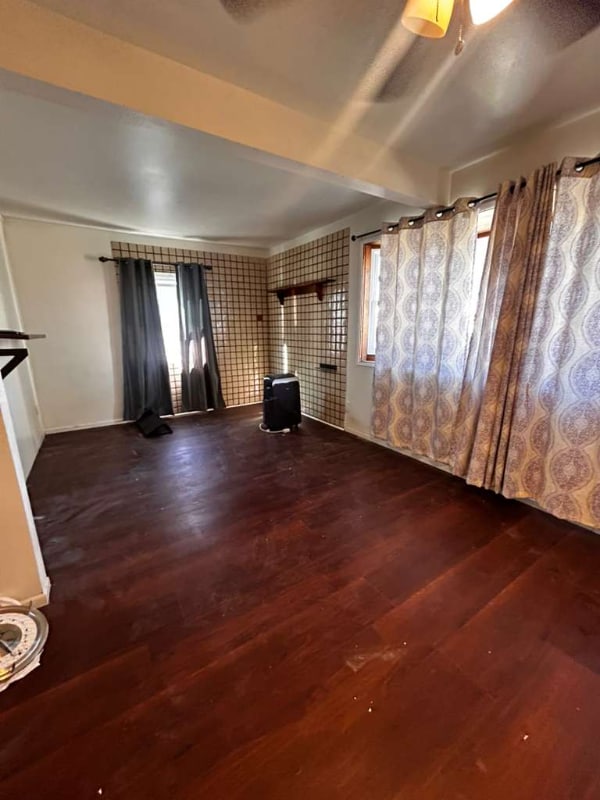 Photo - 2528 Denmead St