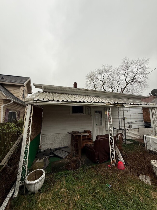 Photo - 1718 E Cantrell St