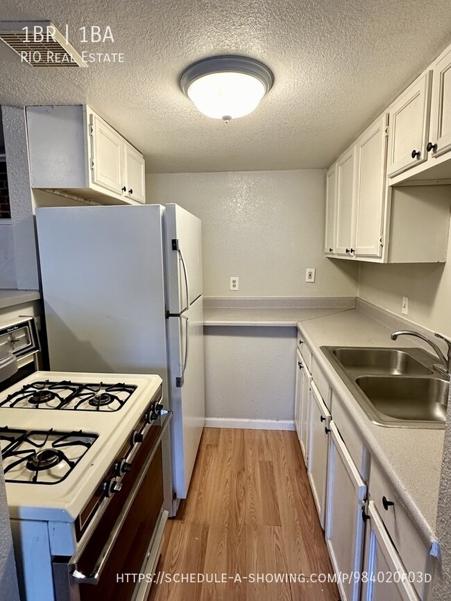 Photo - 975 N Washington St Unidad 16