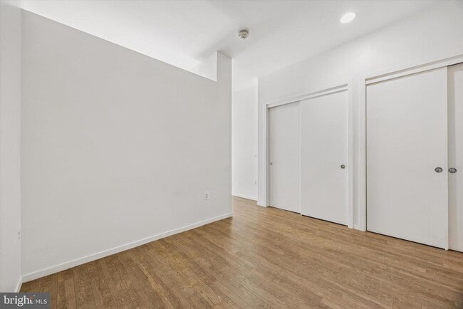 Photo - 1015 W Lancaster Ave