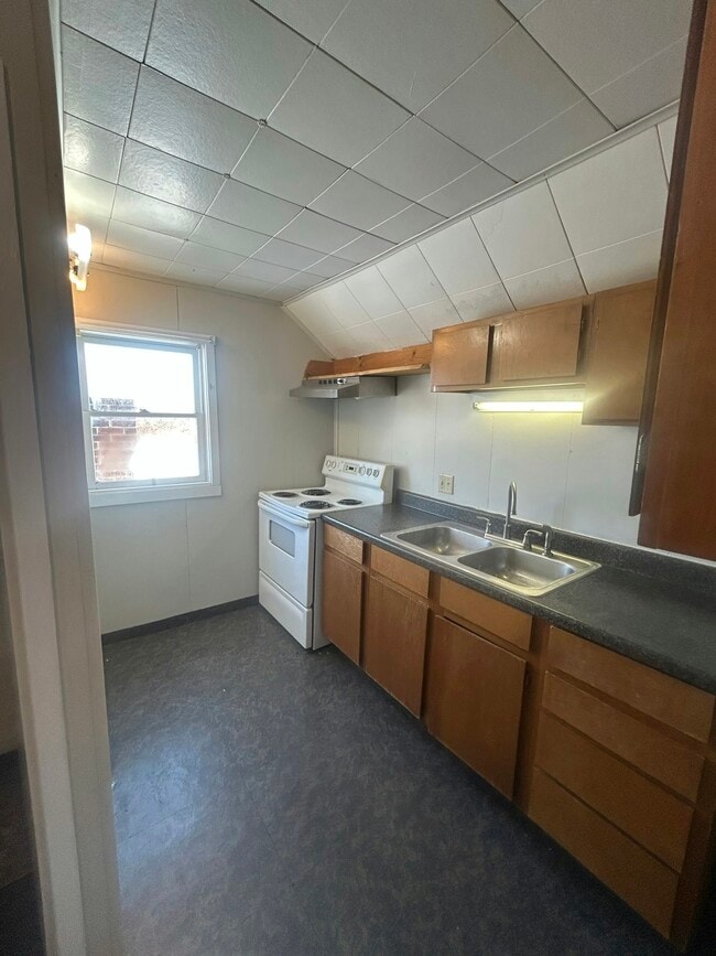 Photo - 58 Main St Unit 10