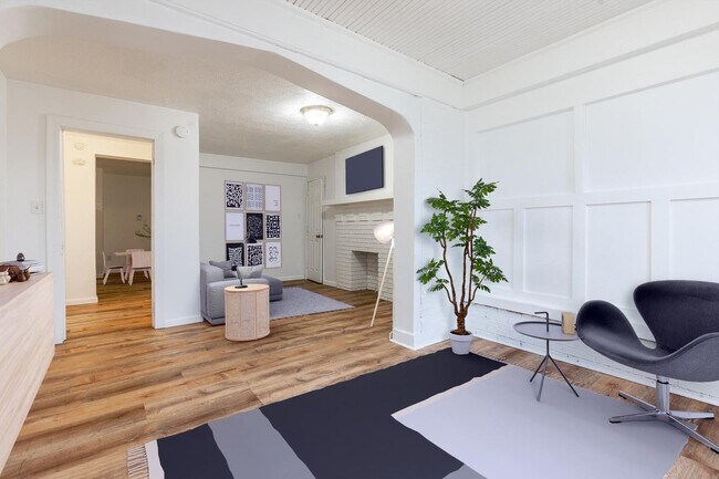 Building Photo - 425 Hays Ave Unit Apt 1 (Front)