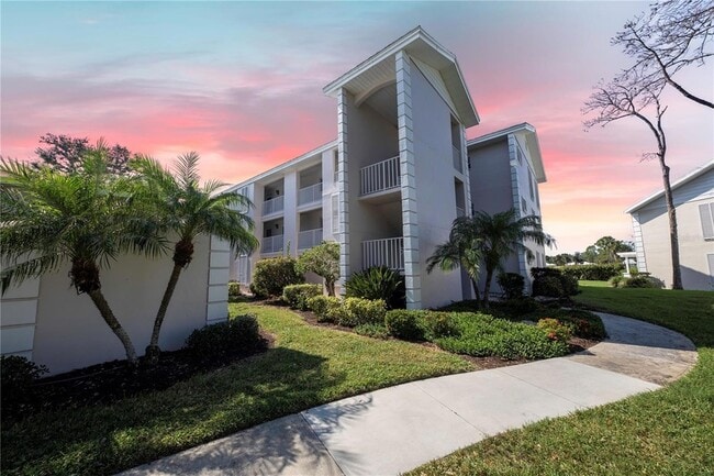Building Photo - 437 Cerromar Ln Unit 525