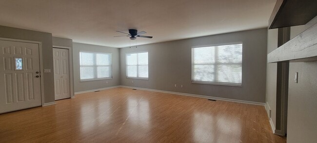 Photo - 2213 Twinflower W